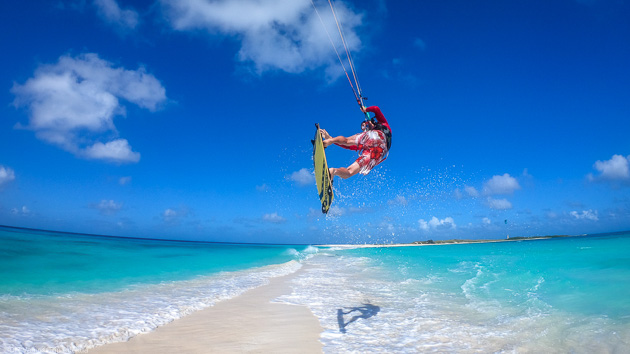 Profitez de la douceur des Caraïbes pendant votre kitesurf trip