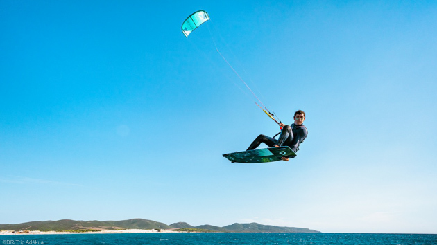 Un séjour idéal pour progresser en kitesurf en Sardaigne