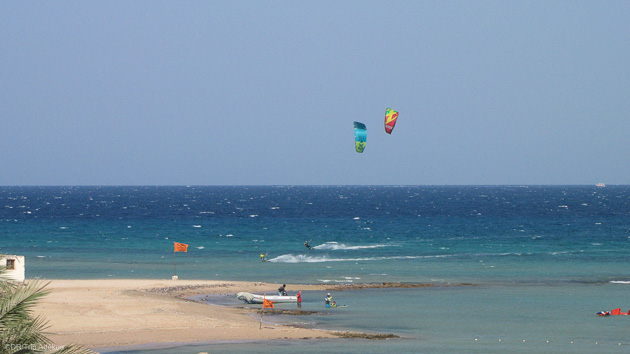 Des sessions de kitesurf de rêve à Safaga en Egypte