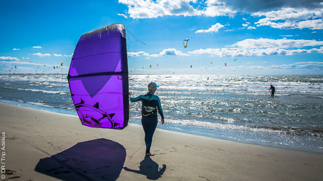 Séjour kite en autonome, avec hébergement sur le spot de Beauduc en Camargue