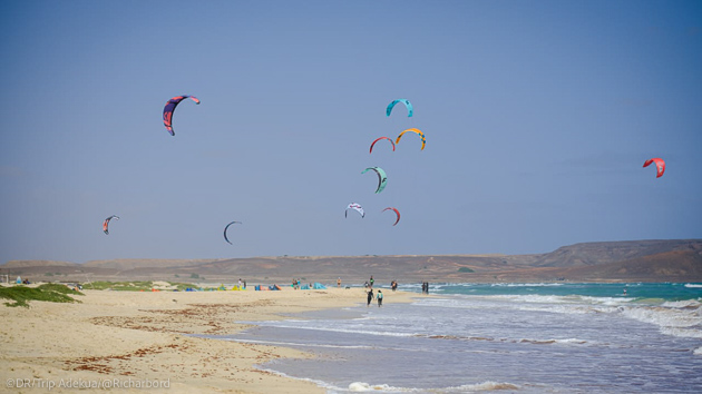 votre stage de kitesurf au Cap Vert avec Trip Adékua