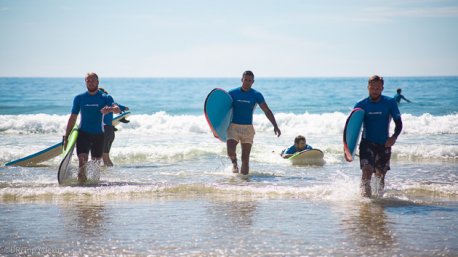 Votre séjour surf de rêve à Biscarosse avec cours et glamping