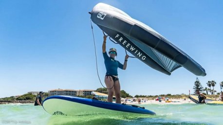 Séjour wing foil avec villa à Majorque aux Baléares