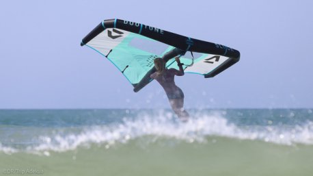 Progressez en wingfoil pendant votre séjour à Dakhla au Maroc