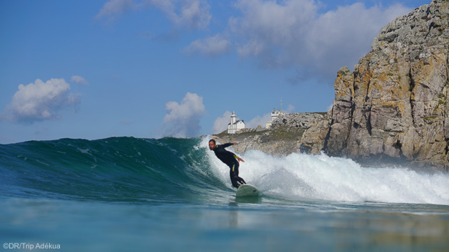 Surfez les meilleurs spots de la presqu'île de Crozon