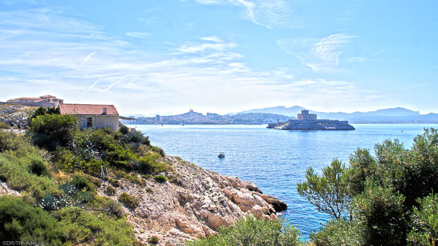 Découvrez Marseille pendant un séjour randonnée trekking de rêve