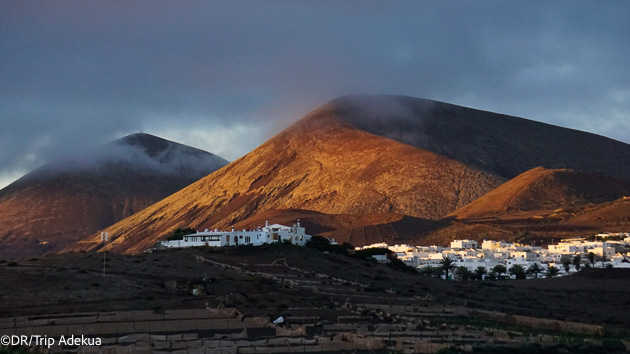 Trek aux Canaries sur l'île de Lanzarote avec hébergement