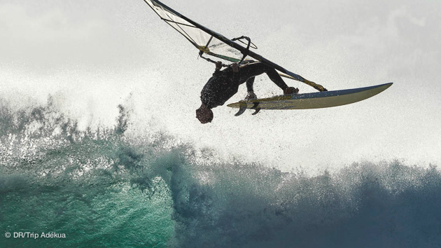 Progressez en windsurf pendant vos vacances en Espagne