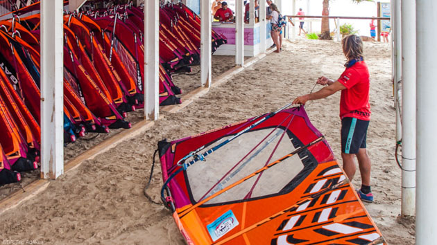 Le meilleur matériel de windsurf à votre disposition à Fuerteventura
