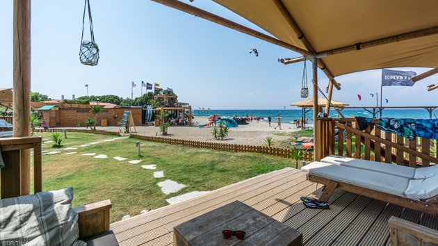 Votre séjour kite à Rhodes avec studio de plage face au spot